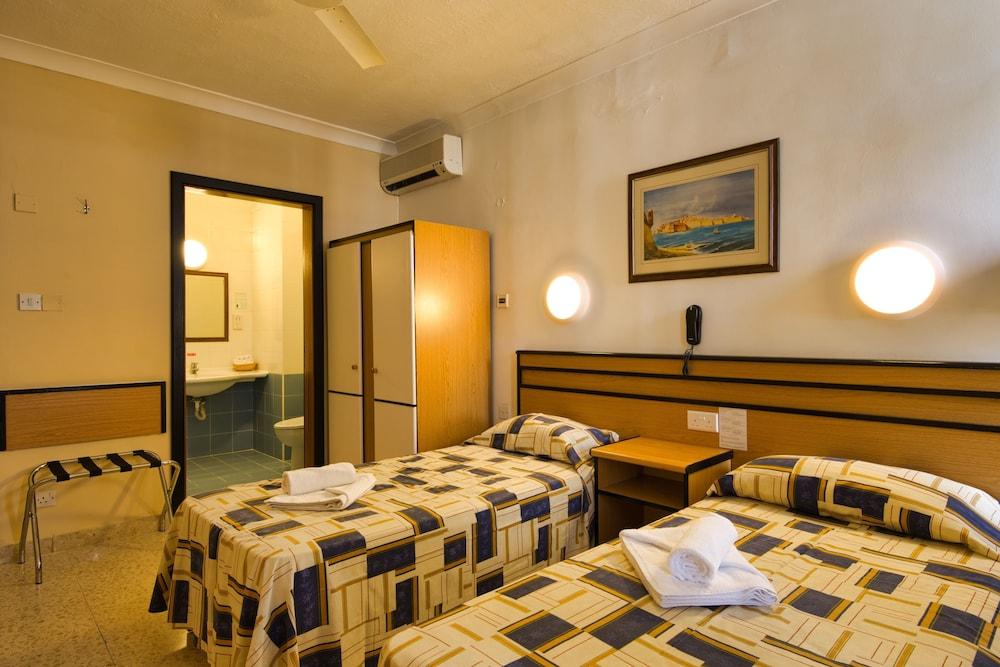 The St. George's Park Hotel 3*